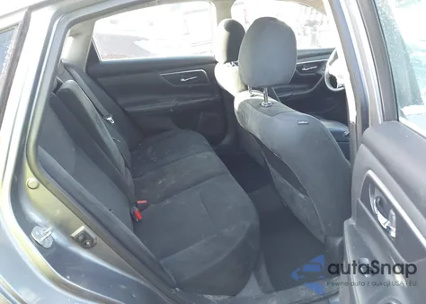 2015 Nissan Altima 2.5 S z USA, uszkodzony, nr VIN 1N4AL3AP6FC488053